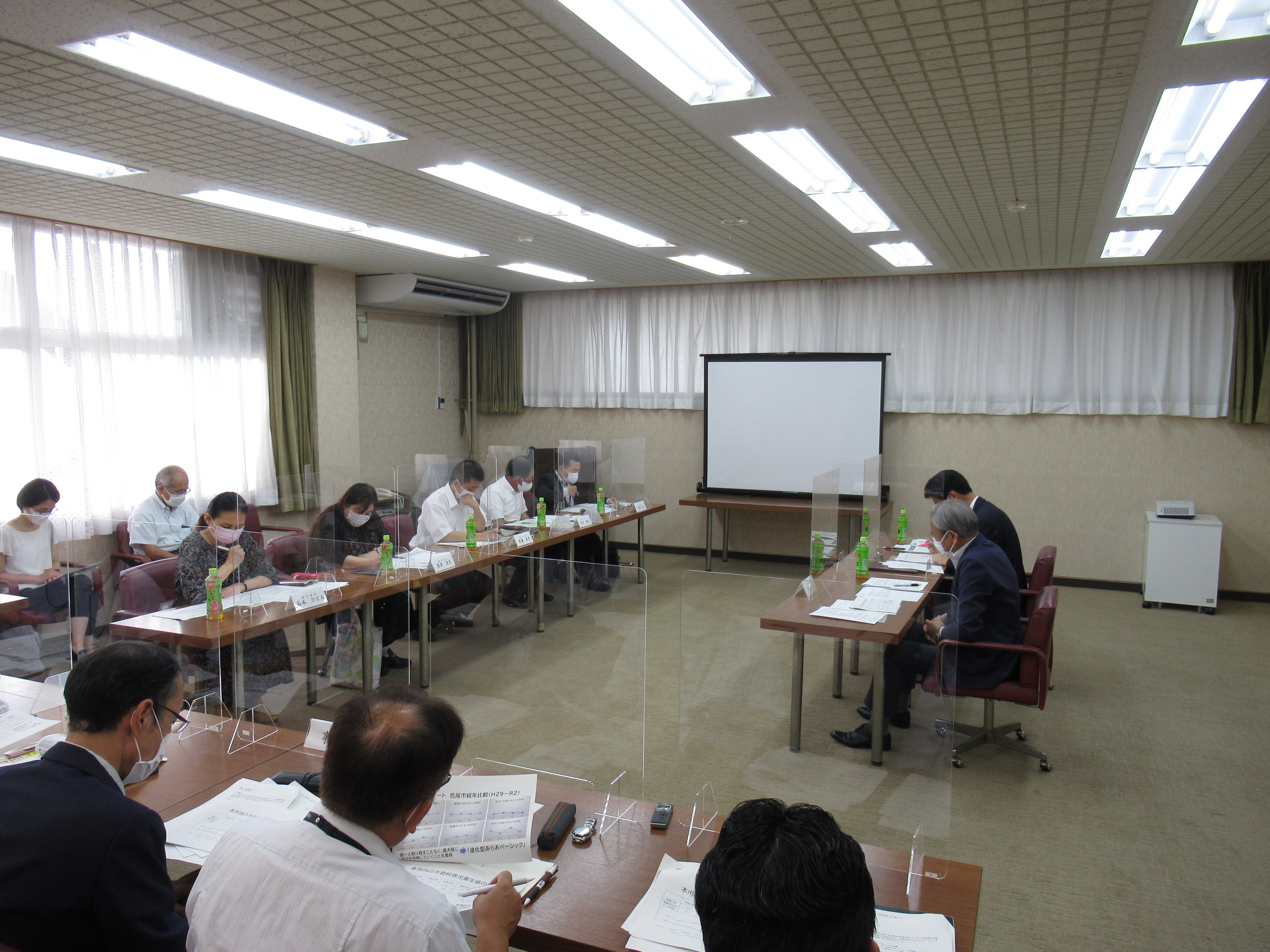 会議風景2.JPG